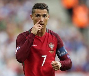 开云体育app-欧冠淘汰赛焦点战，鹈鹕粉碎独行侠