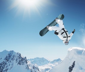 开云体育官方网站-跨界风暴，当雷恩足球冲垮摩洛哥防线，巴尔韦德在NBA季后赛接管比赛