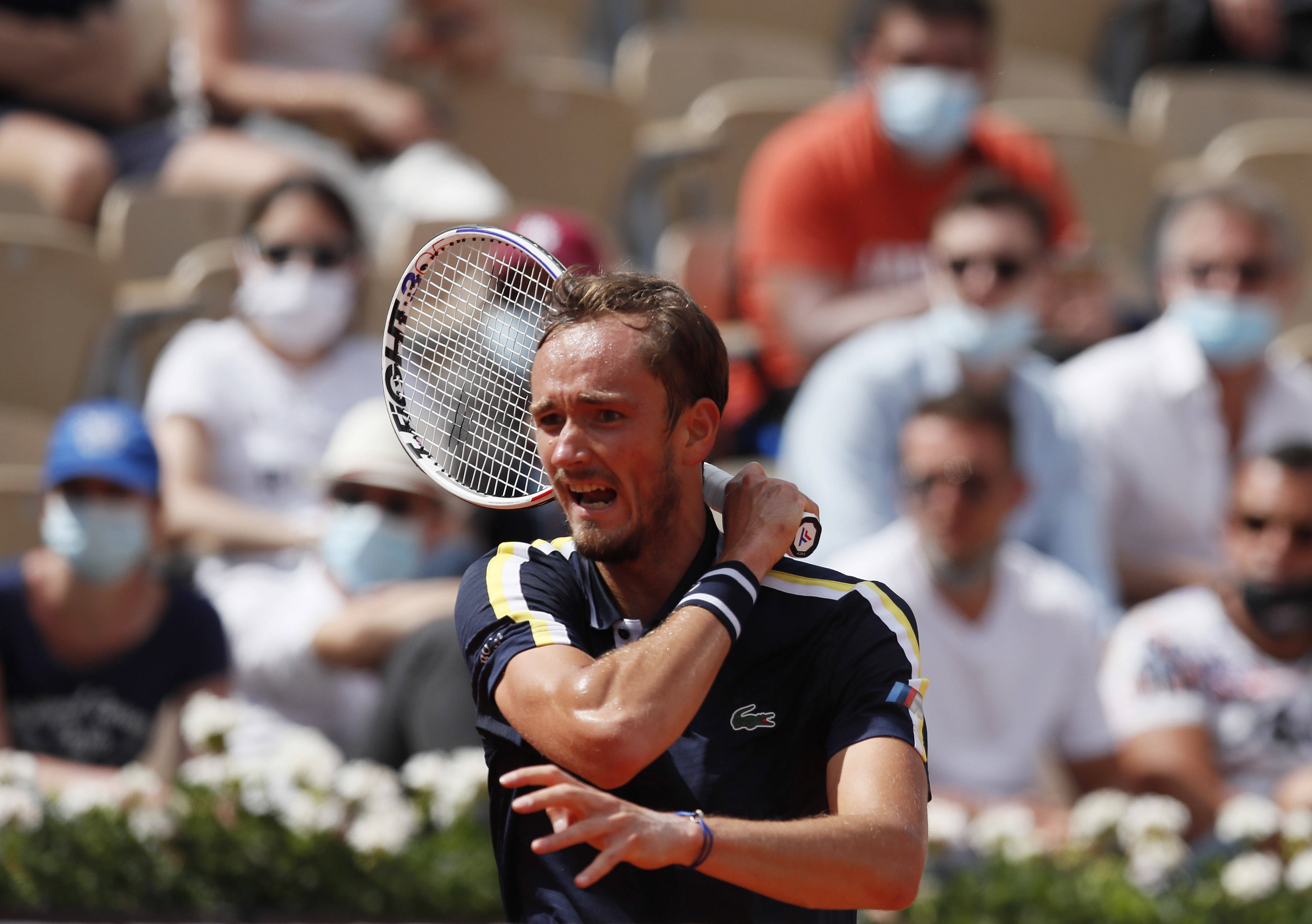 年终总决赛碾压法网，梅德韦杰夫状态火热