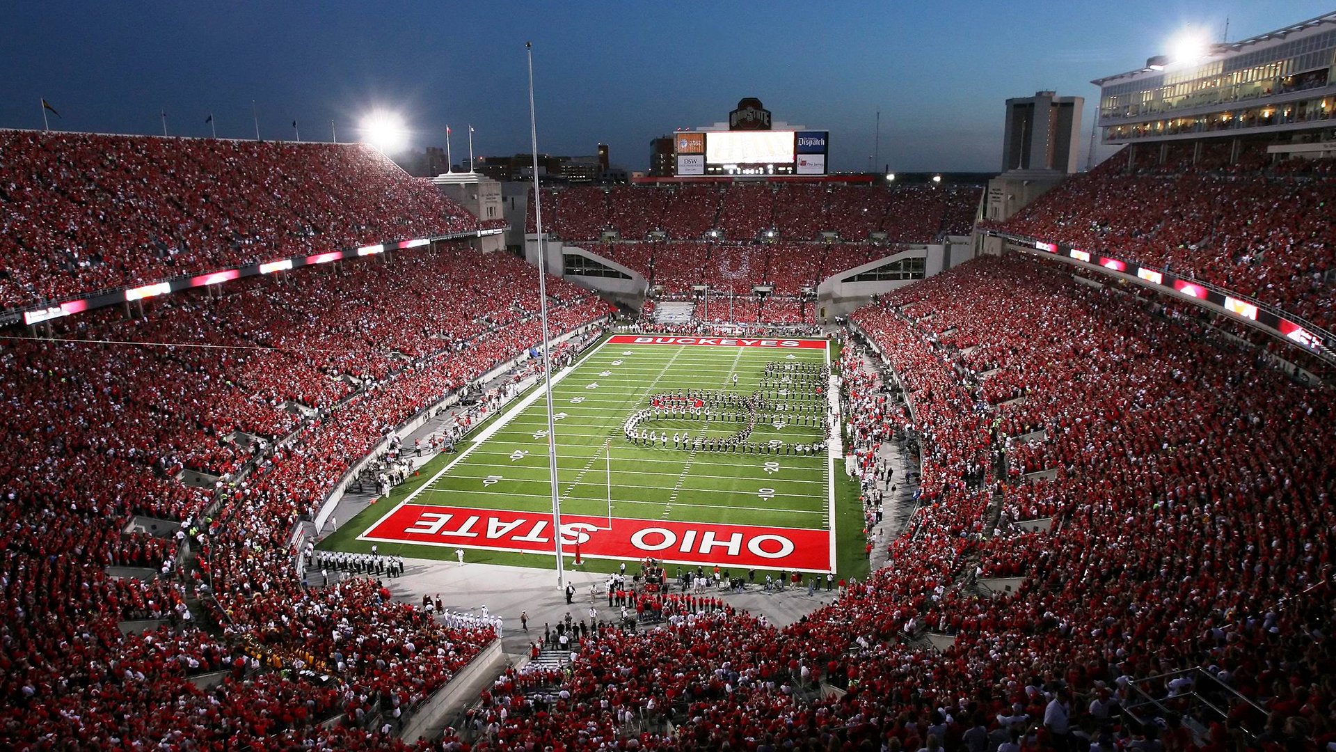 F1新赛季揭幕战之夜,克莱如何一手掌控比赛走势