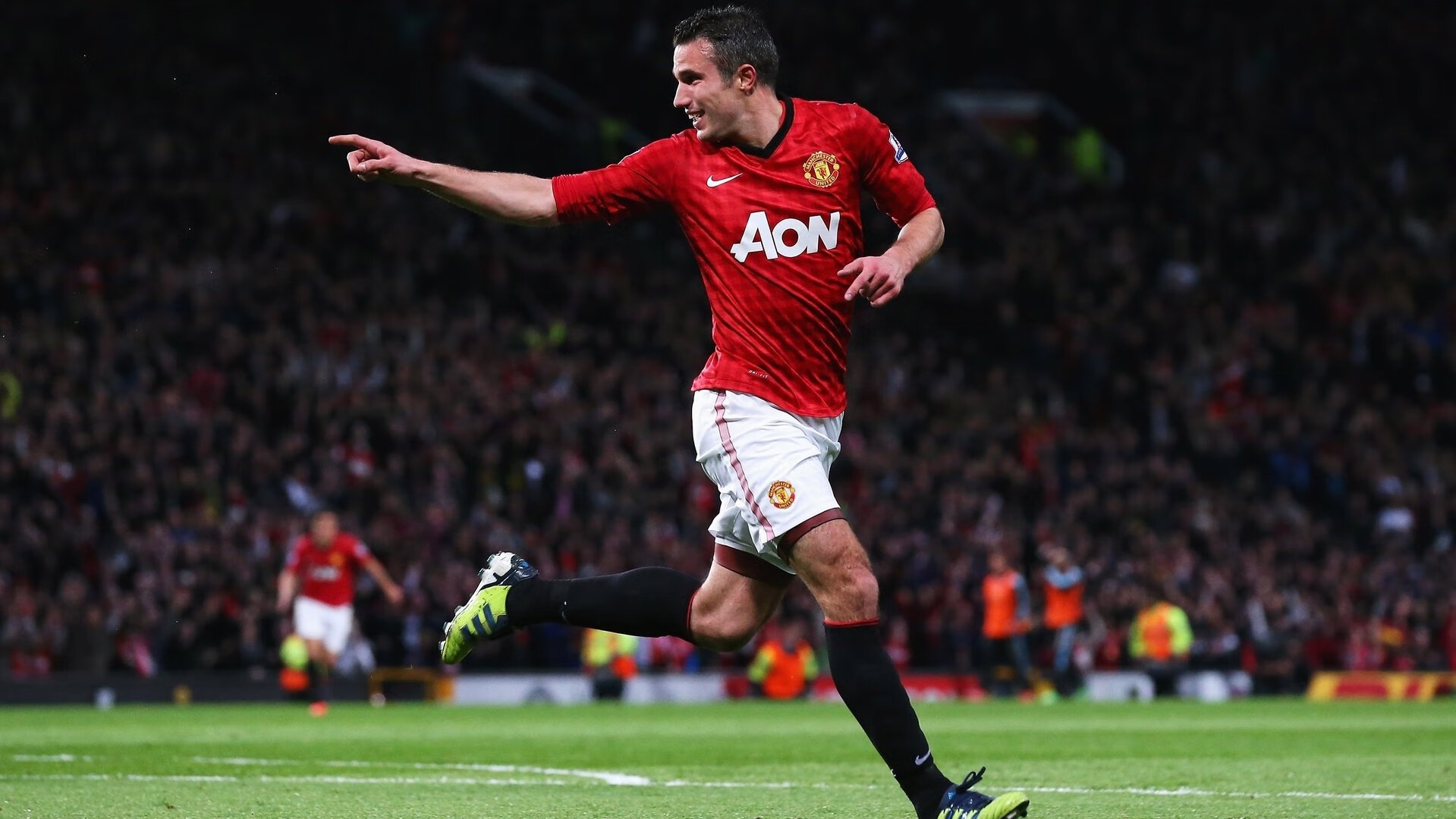 红牛二队横扫梅赛德斯，佩雷兹刷新纪录，一场颠覆F1格局的传奇之战