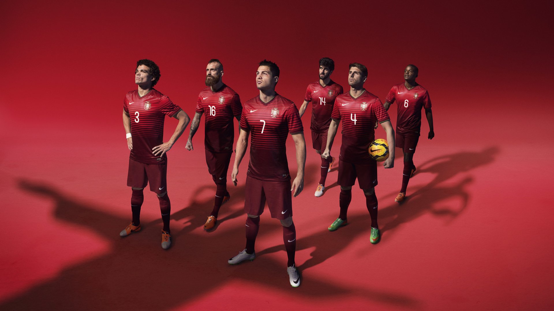 沙漠绿洲的黄昏，2026世界杯黑马之战，智利铁骑碾碎中亚雄鹰，京多安演绎中场神迹